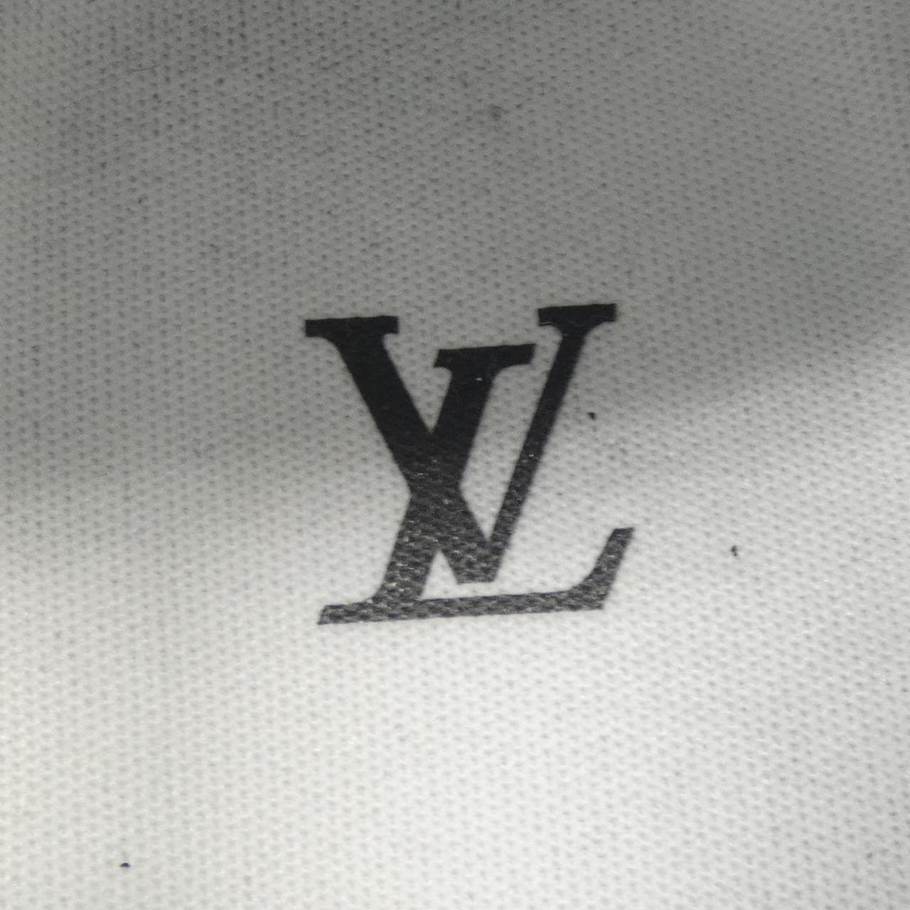 ルイヴィトン LOUIS VUITTON スニーカー