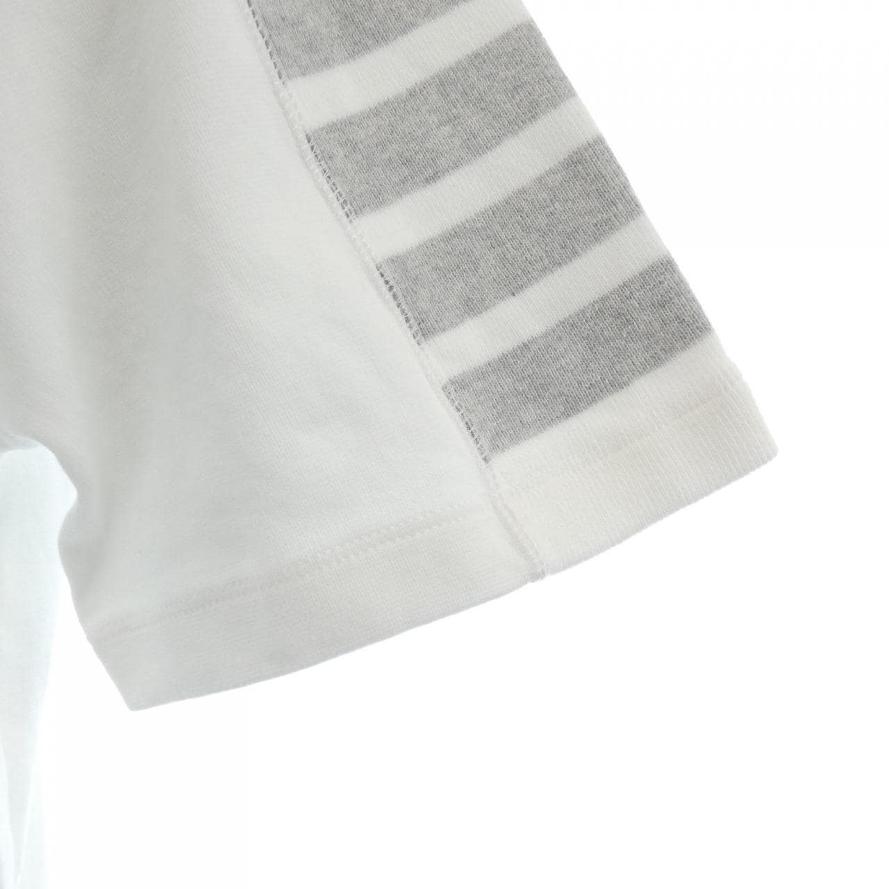 トムブラウン THOM BROWNE MJS246A-07323 Tシャツ