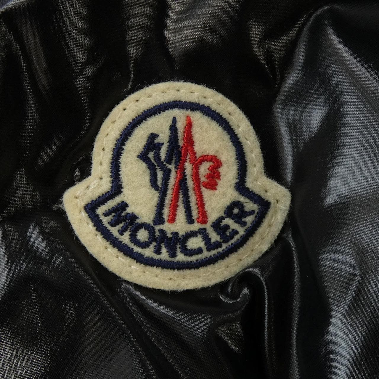 MONCLER蒙克勒羽绒服