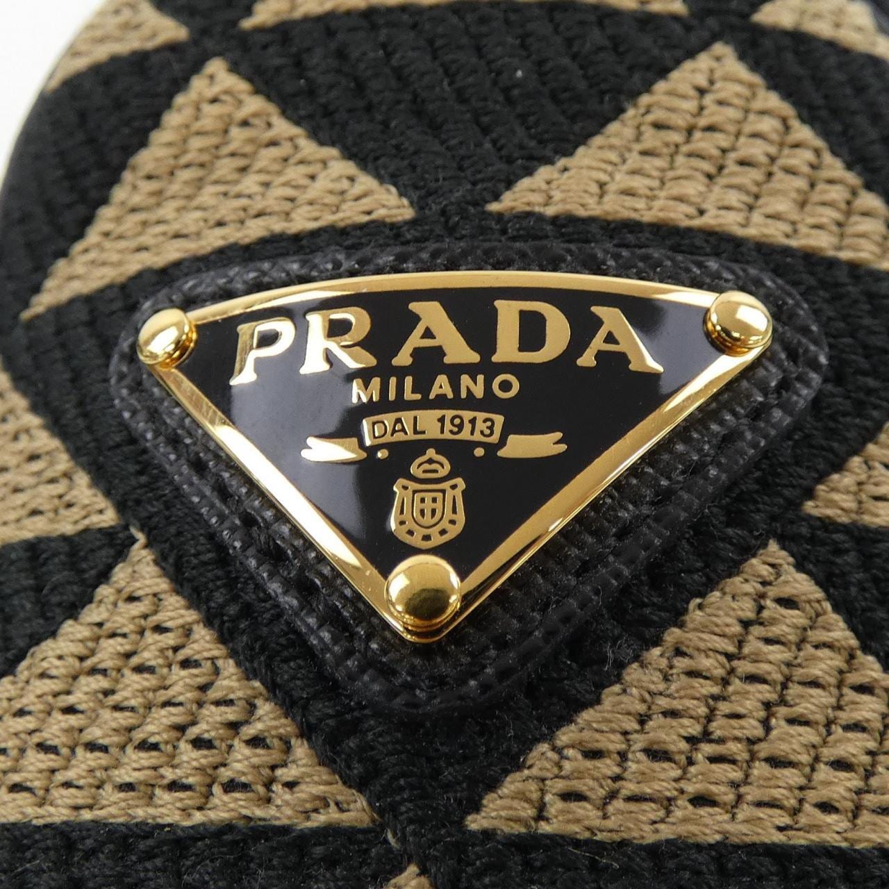 プラダ PRADA トライアングルロゴ 1S942M スニーカー