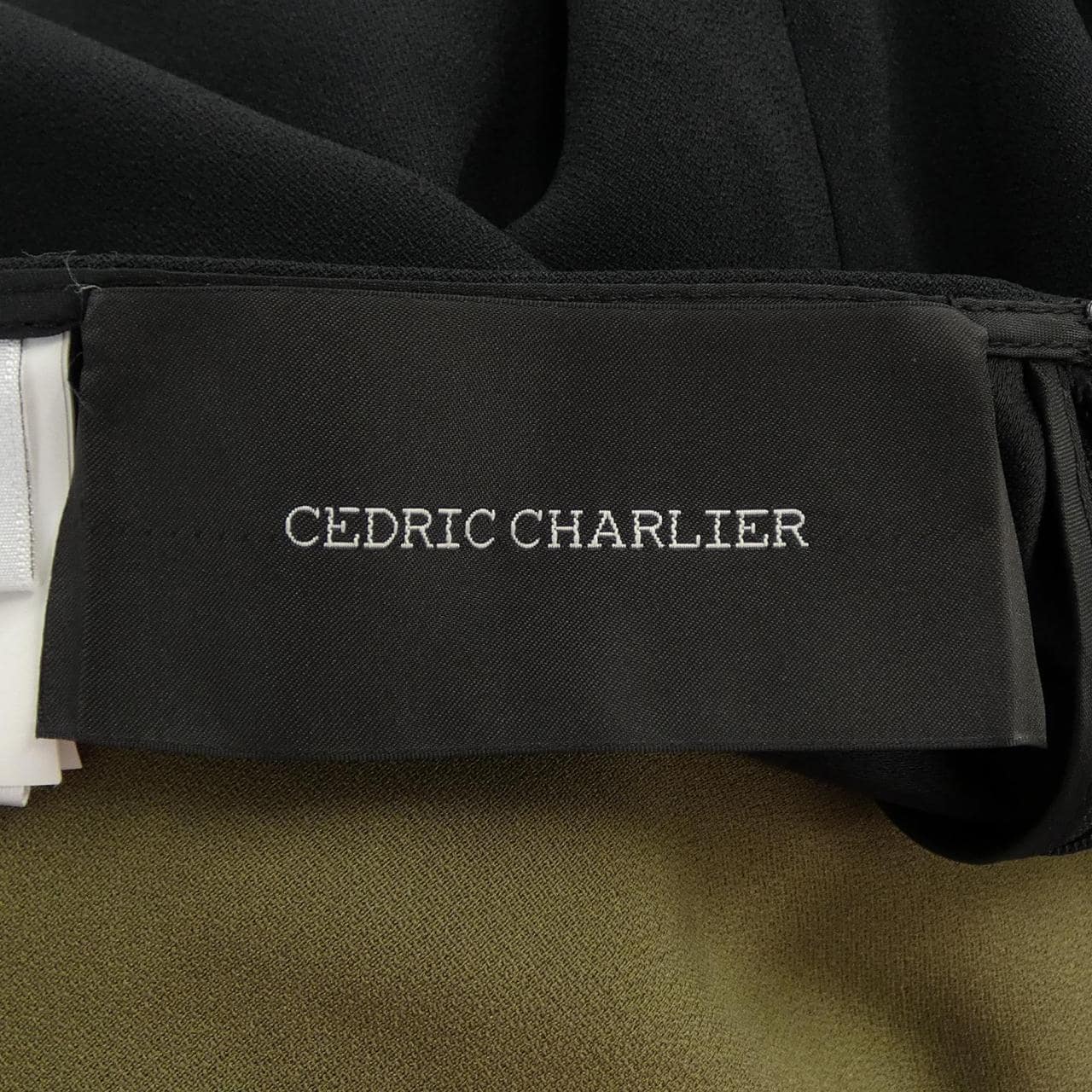 セドリック シャルリエ CEDRIC CHARLIER スカート