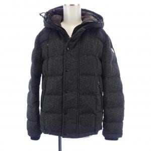 モンクレール MONCLER ダウンジャケット