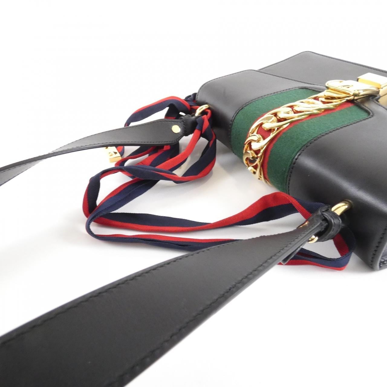 グッチ SYLVIE 421882 CVLEG ショルダーバッグ