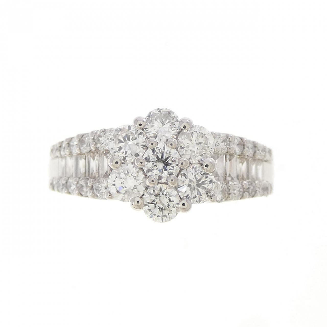 PT900 フラワー ダイヤモンド リング 1.00CT