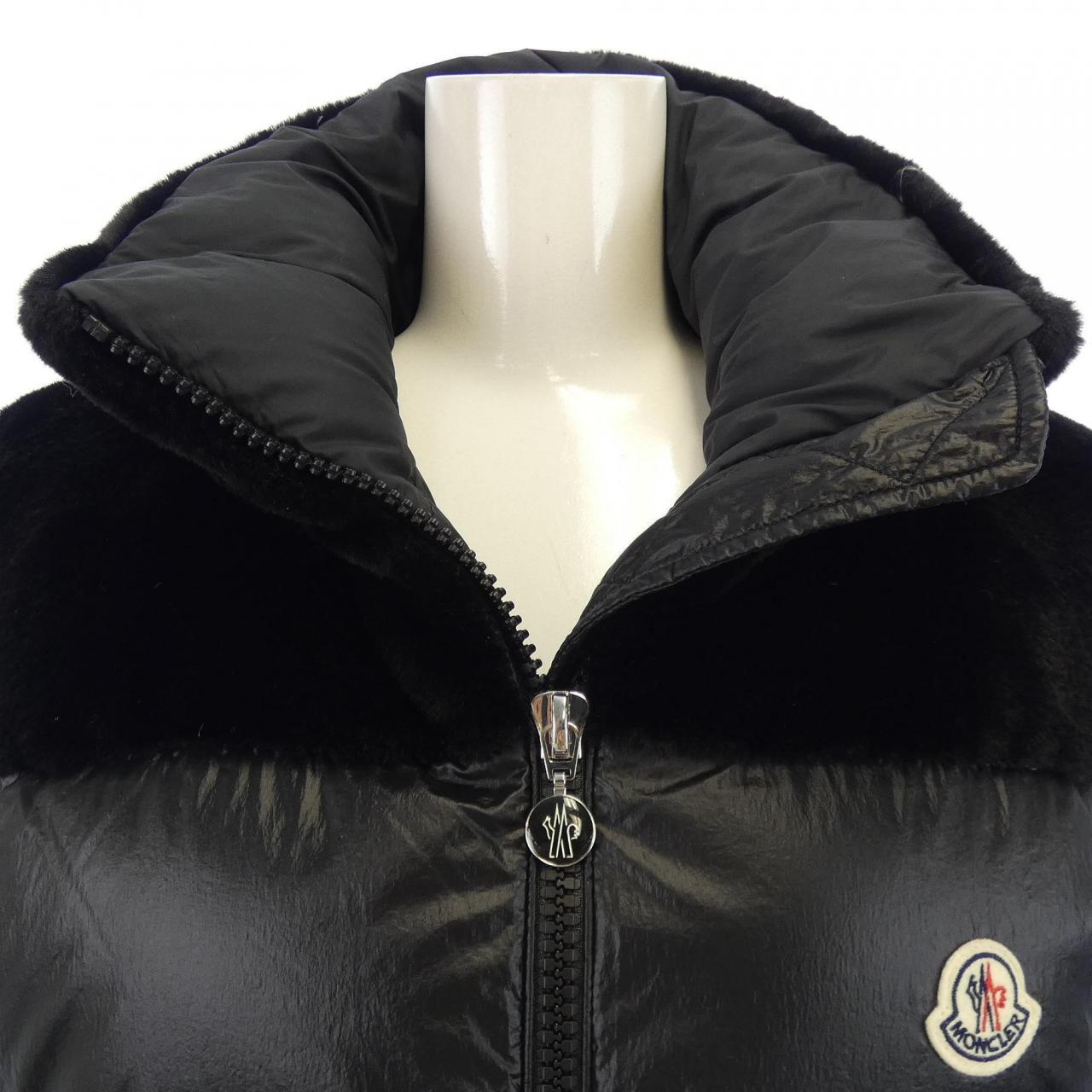 モンクレール MONCLER LEMPA ダウンベスト