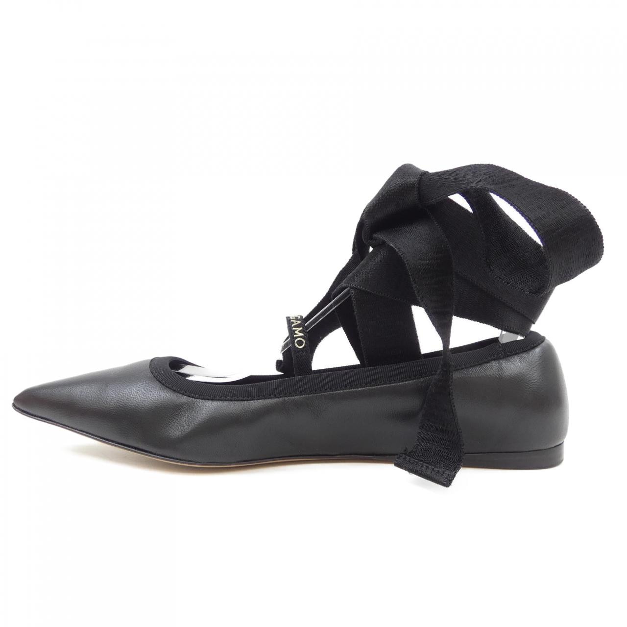 フェラガモ FERRAGAMO CARICE 0782673 パンプス