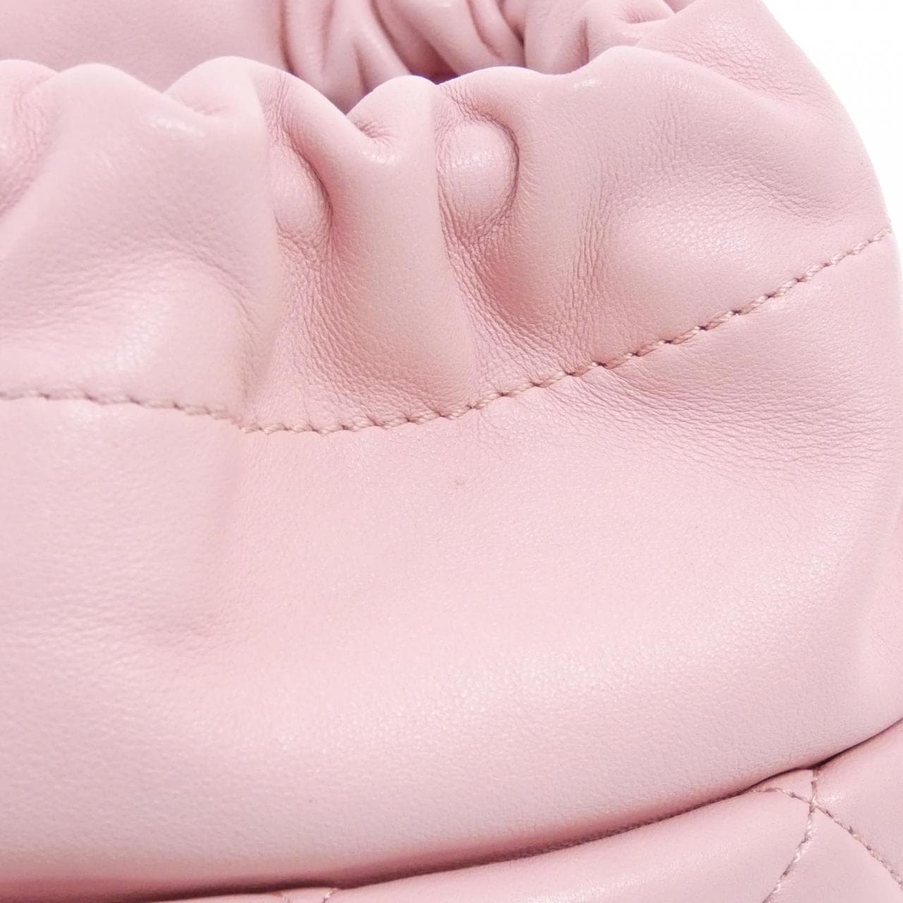 CHANEL AS2450 单肩包