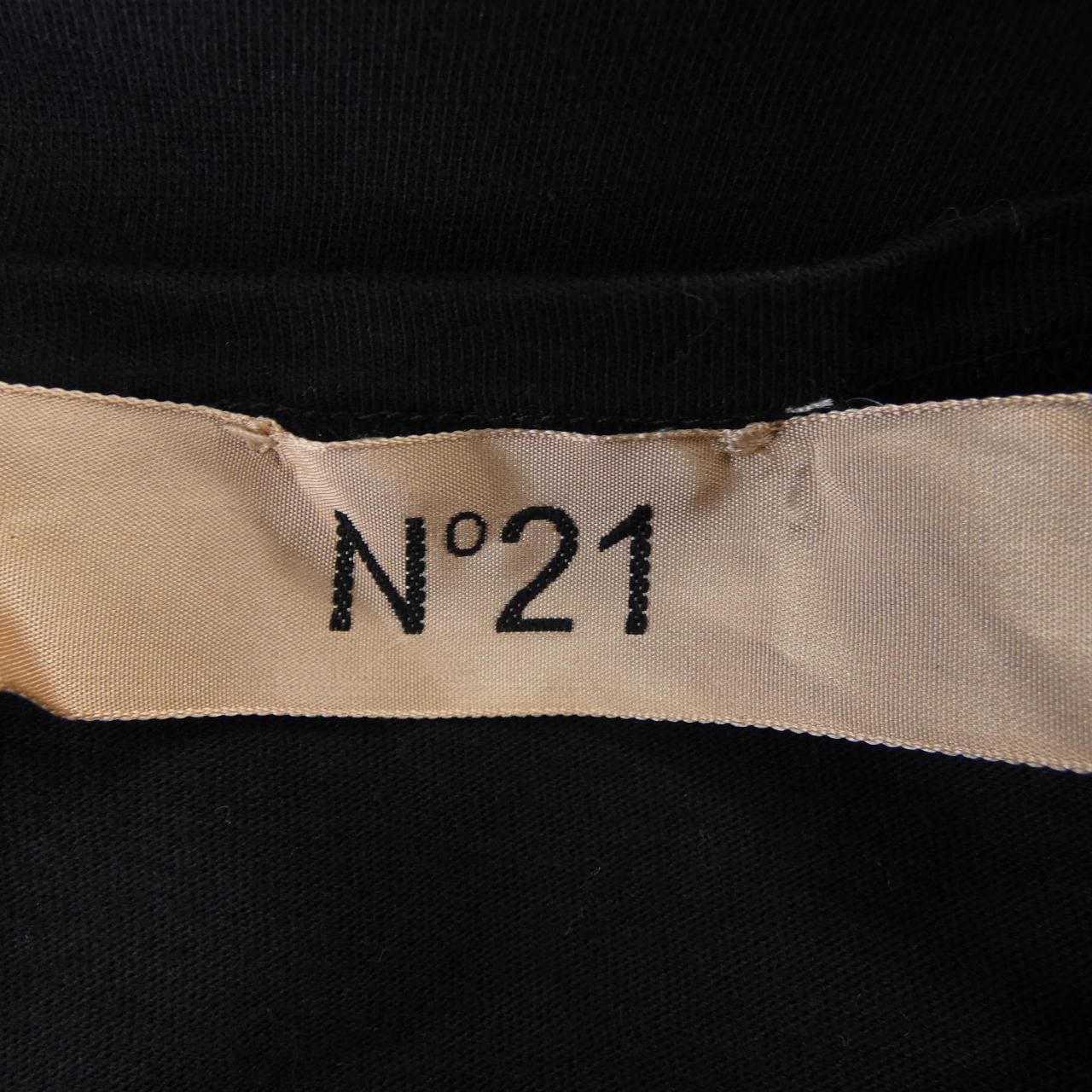 ヌメロヴェントゥーノ N°21 Tシャツ