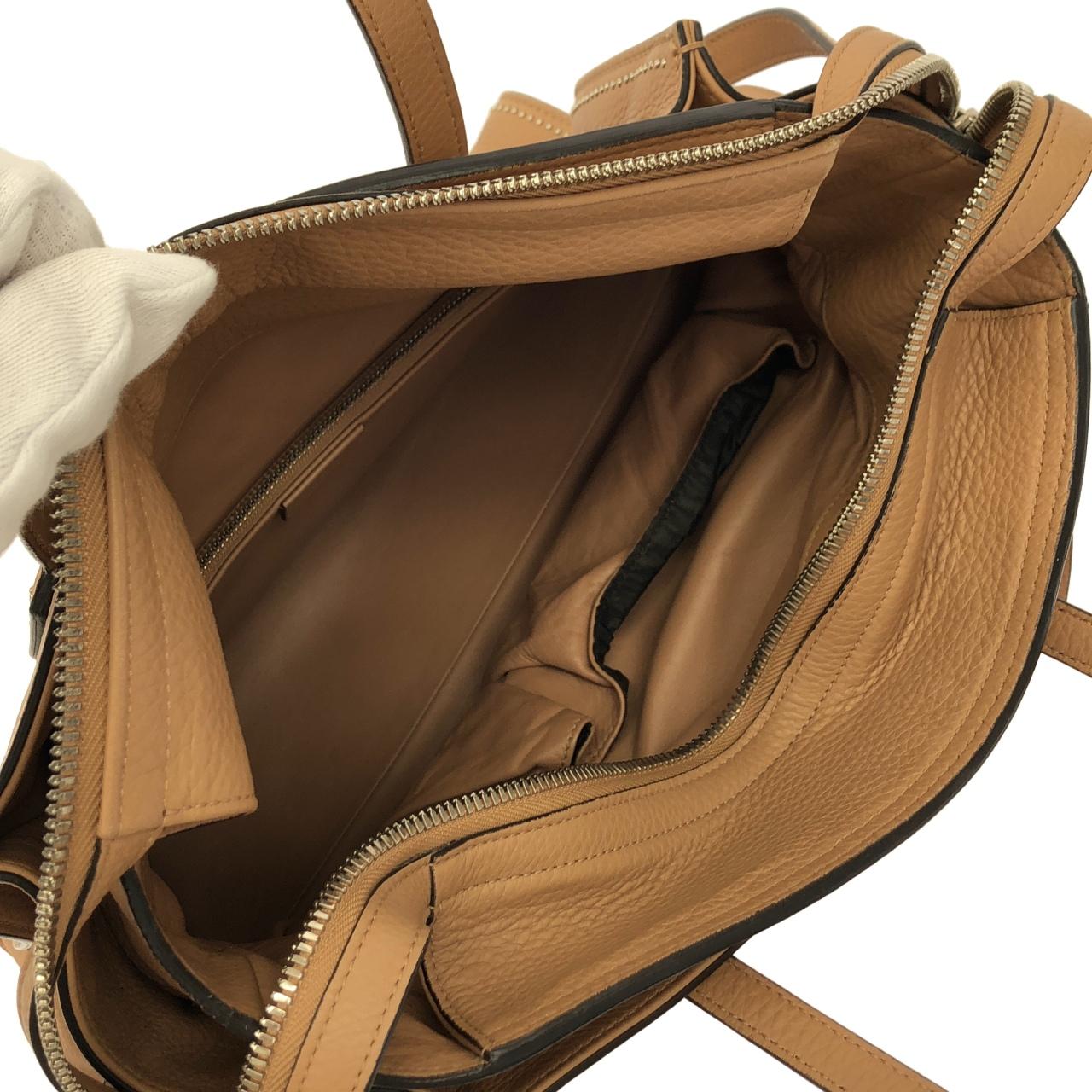 グッチ 370822 A88EN バッグ