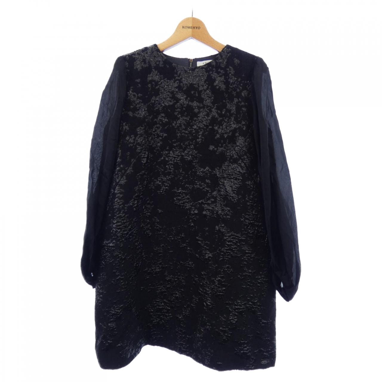 アドーア ADORE ワンピース