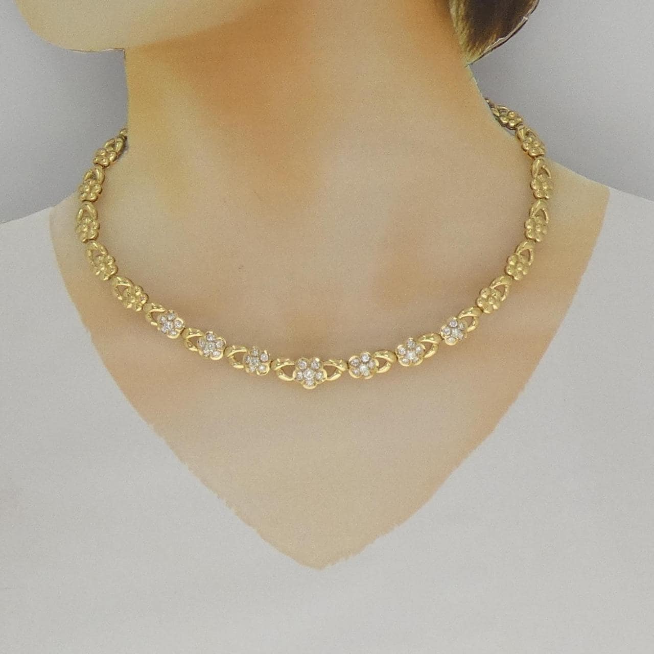 K18YG フラワー ダイヤモンド ネックレス 2.45CT