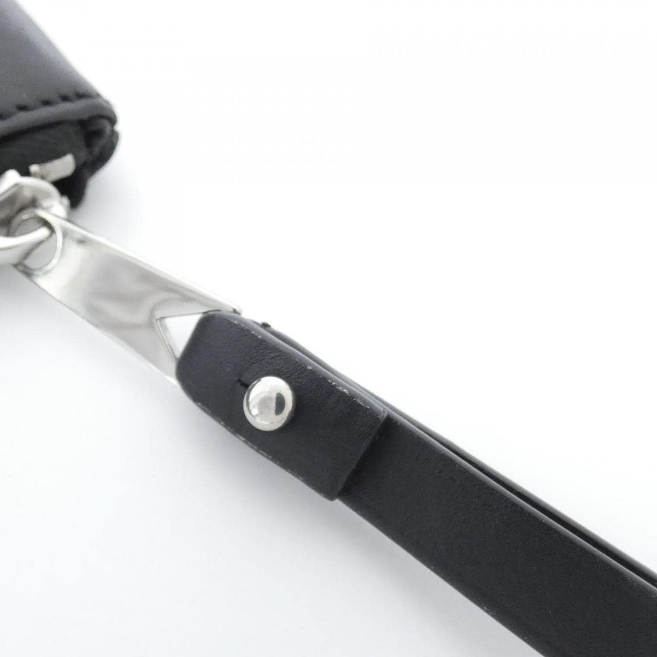 ボッテガヴェネタ ポーチ