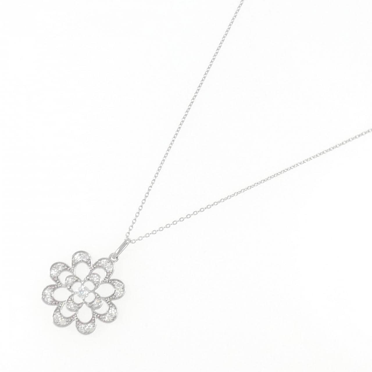 K18WG flower Diamond necklace 0.30CT