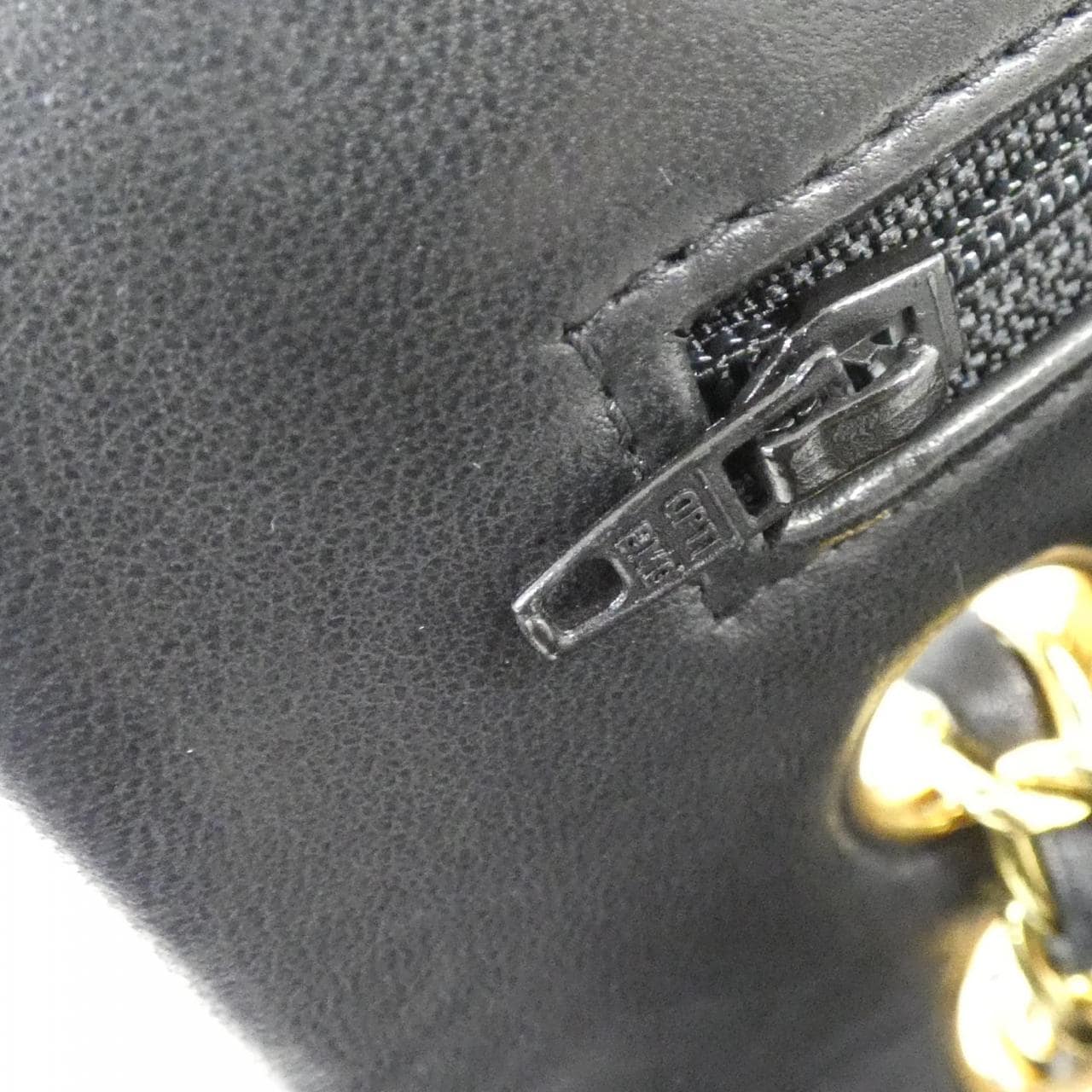 【ヴィンテージ】シャネル 1112 ショルダーバッグ