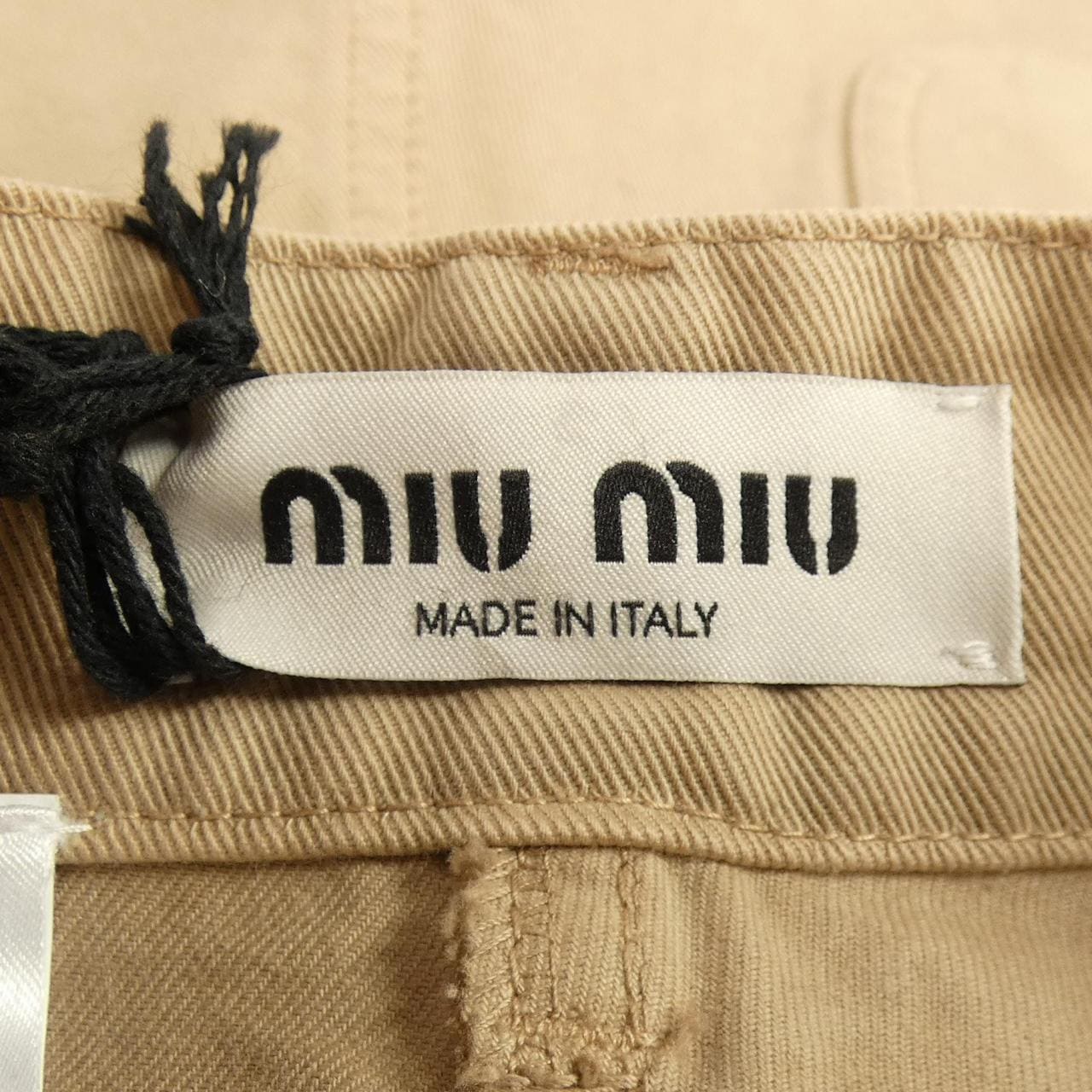 ミュウミュウ MIU MIU MP1724 SOOO 1350 ショートパンツ