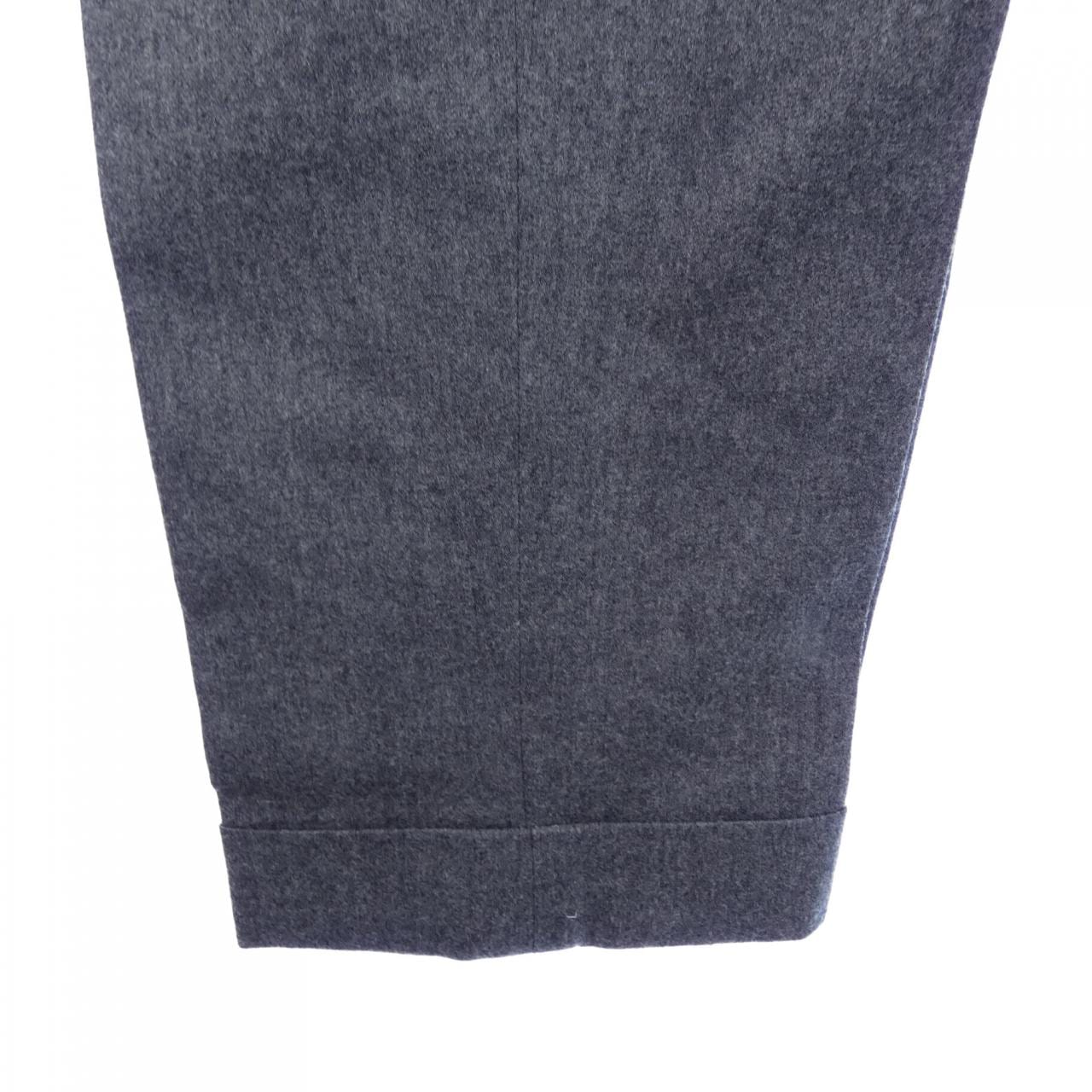 ブルネロクチネリ BRUNELLO CUCINELLI パンツ