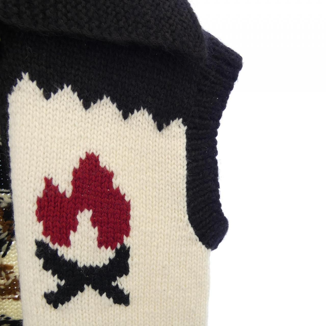 ディースクエアード DSQUARED2 S72HA1074 ベスト