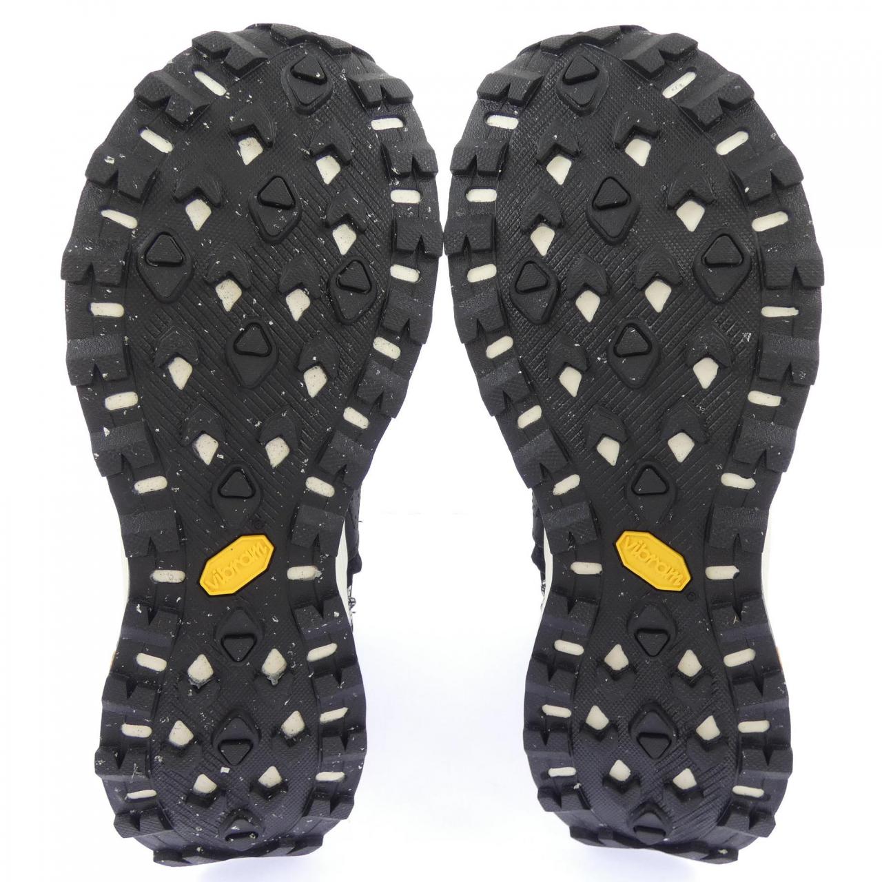 メレル MERRELL スニーカー