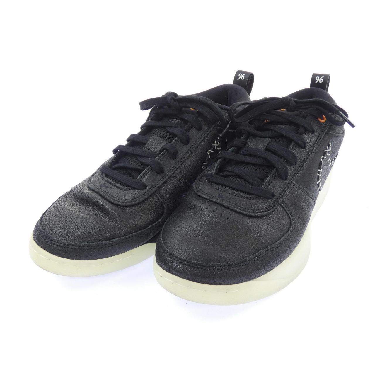 ナイキ NIKE FJ4250-003 スニーカー