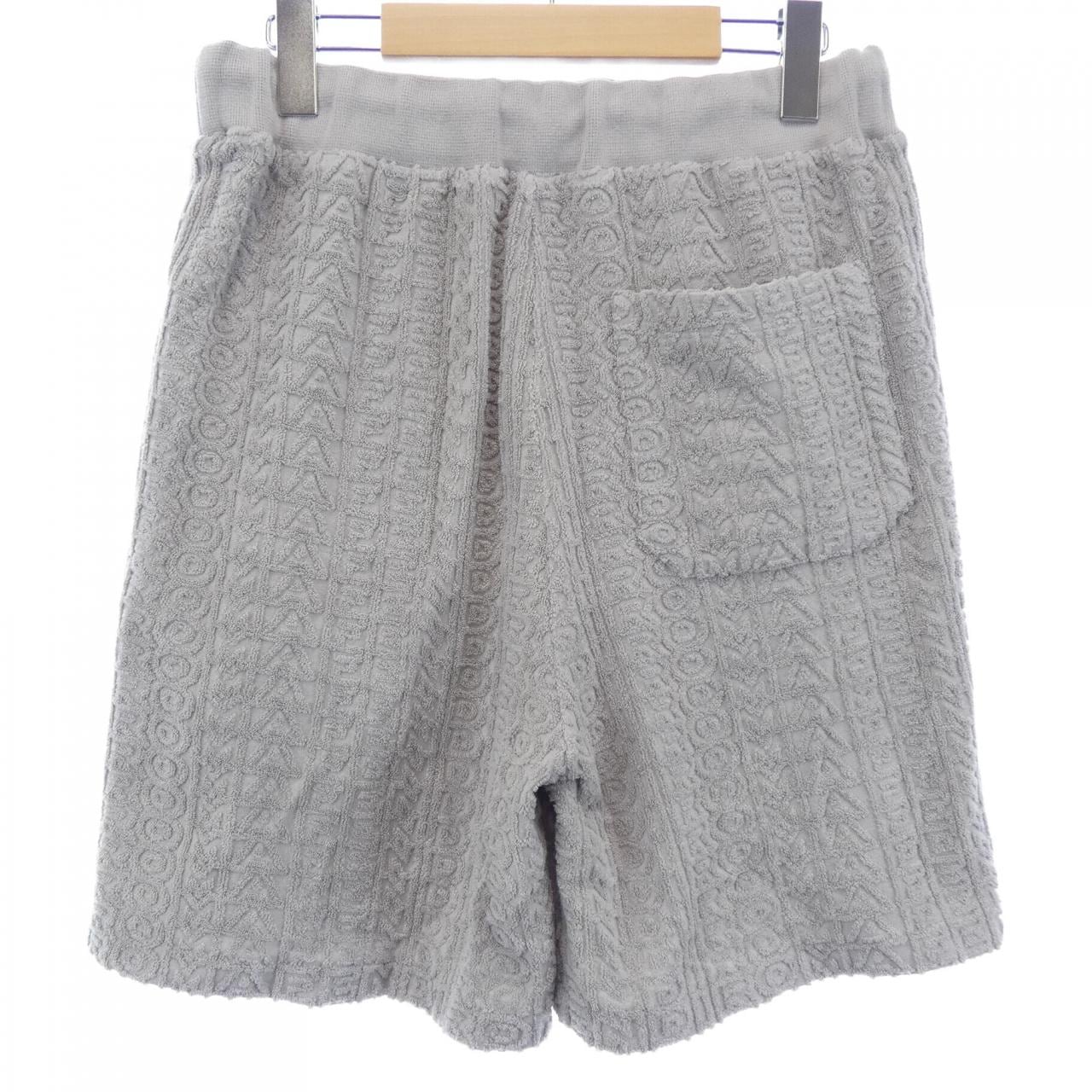 フェンディ FENDI MARC JACOBS FB0689 AOFA ショートパンツ