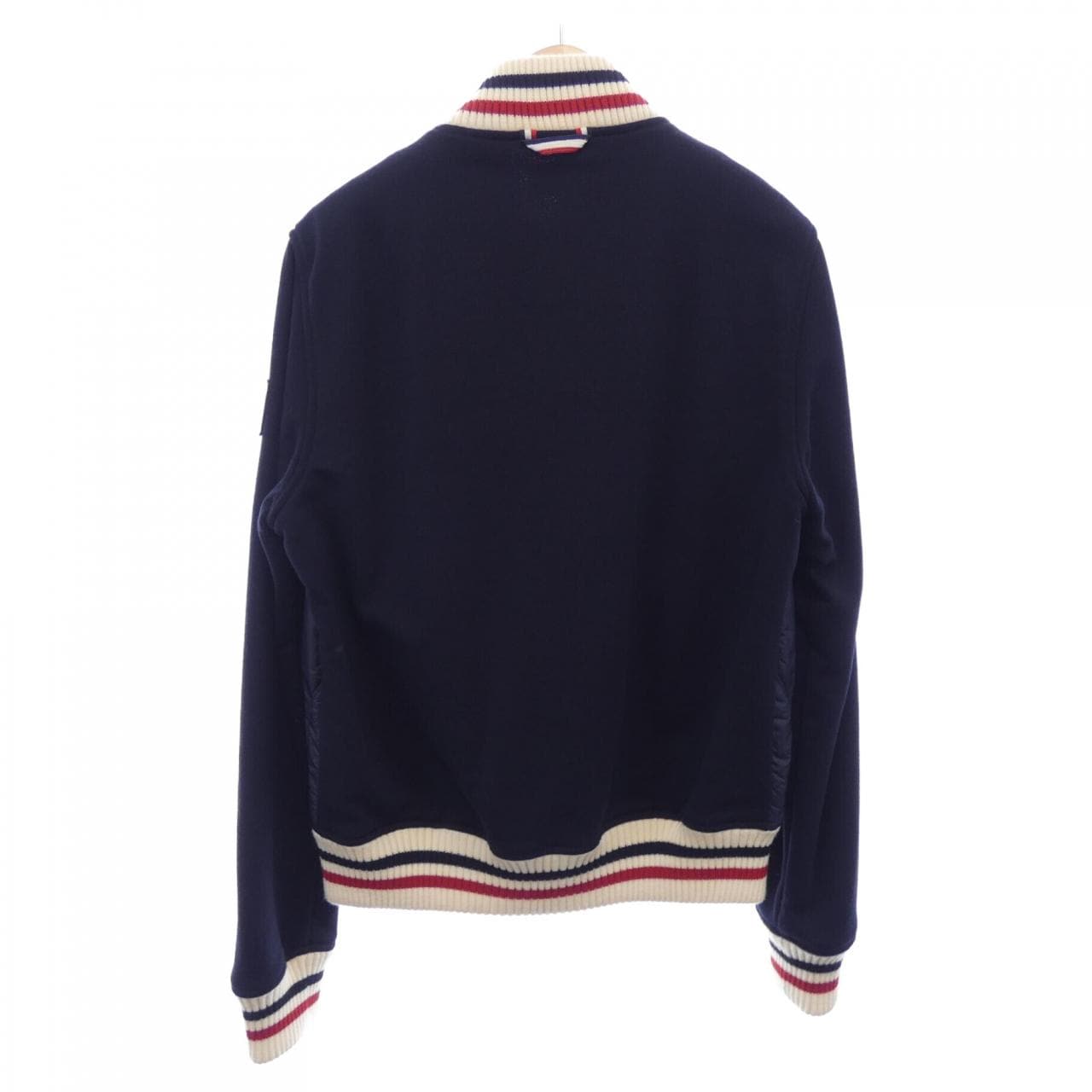 モンクレールガムブルー MONCLER GAMMEBLEU 23918409600 ダウンジャケット