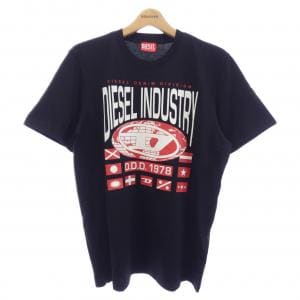 ディーゼル DIESEL A11076 0CATM 900 Tシャツ