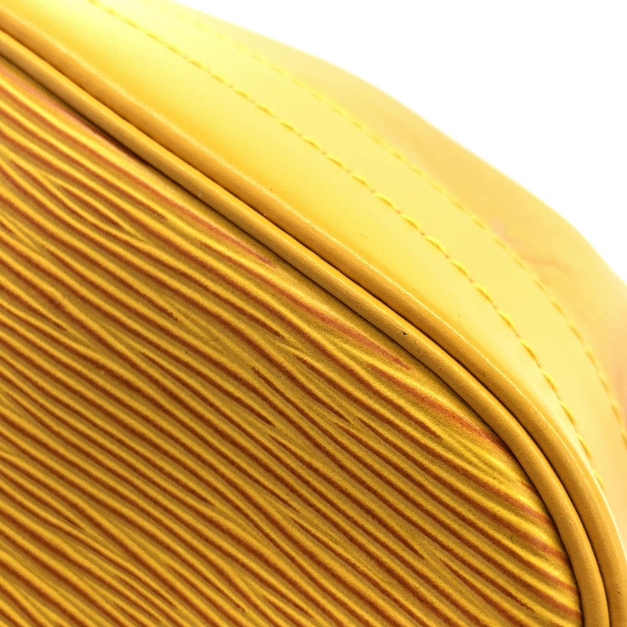 ルイヴィトン エピ ノエ M44009 ショルダーバッグ