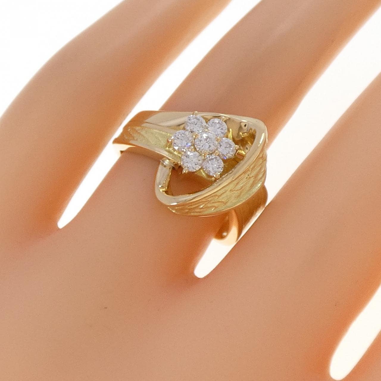 K18YG フラワー ダイヤモンド リング 0.44CT