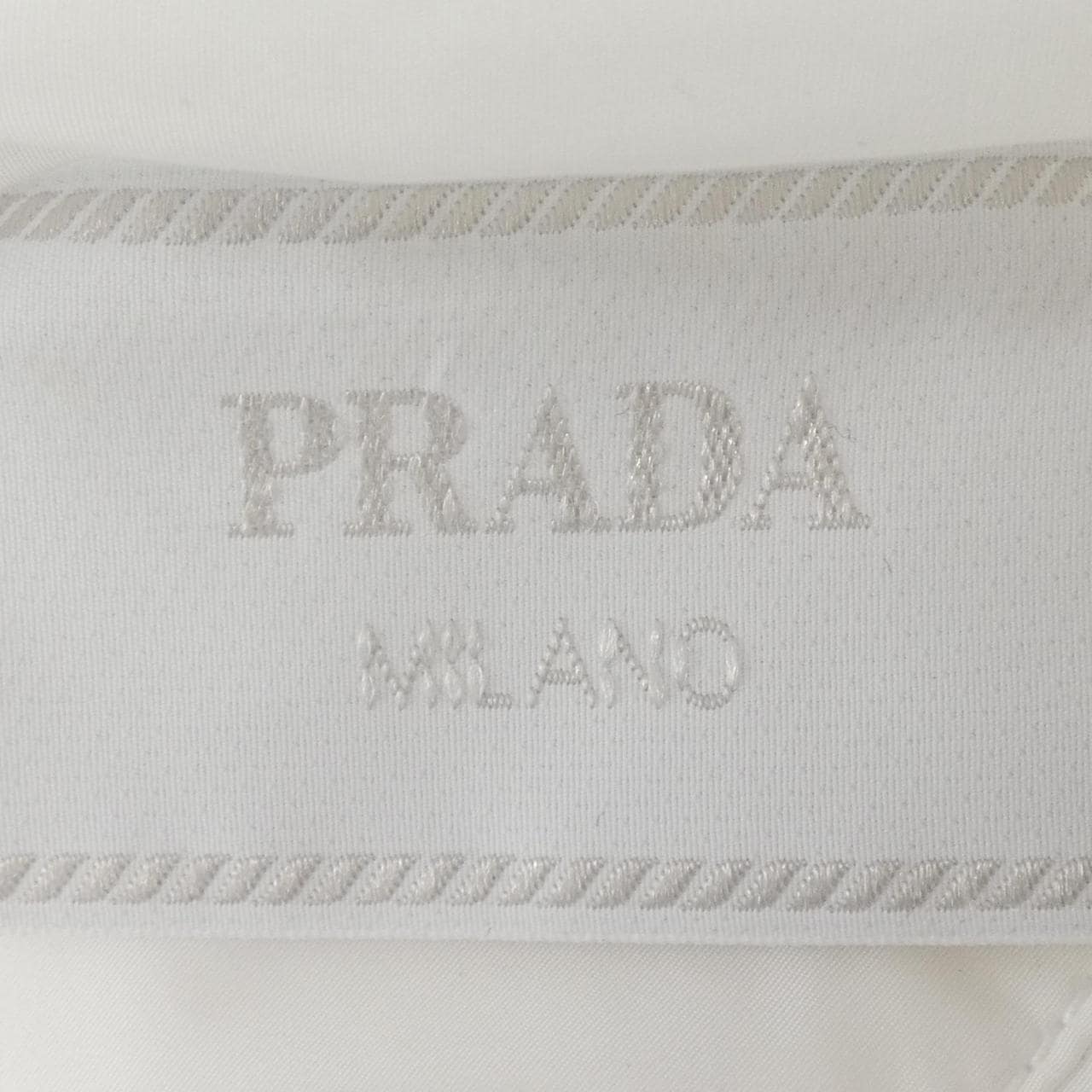 プラダ PRADA トライアングルロゴ SGC835 SOOO 1WQ9 ブルゾン