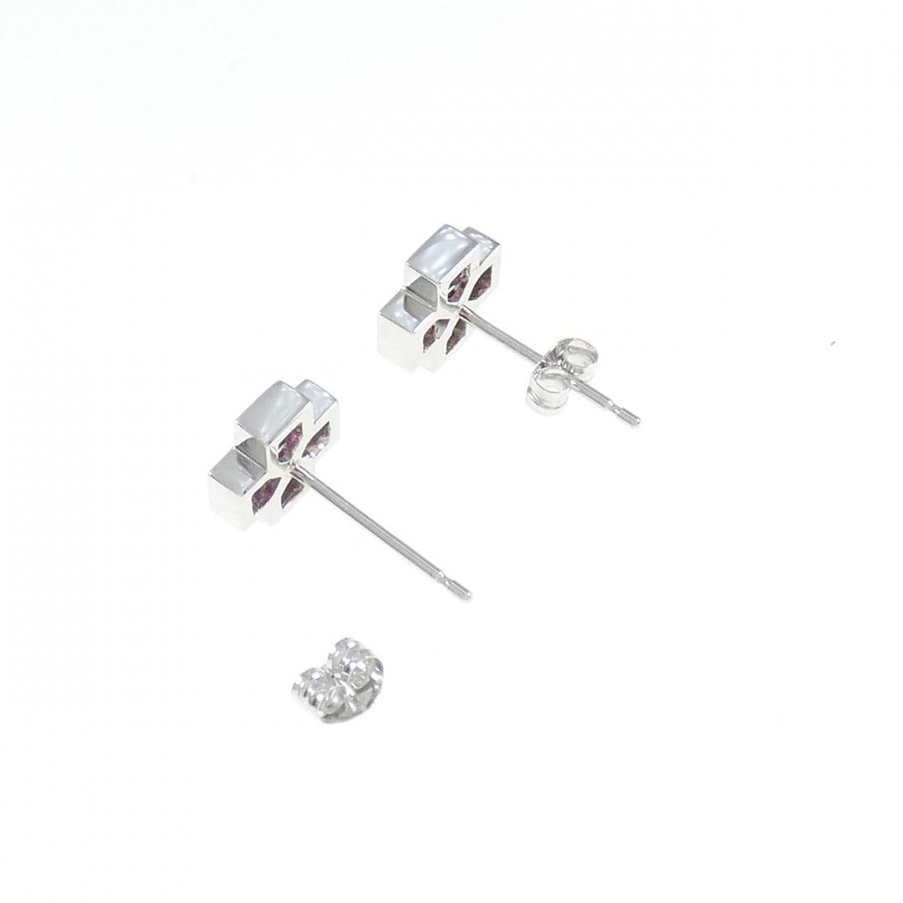 K18WG Ruby Earrings