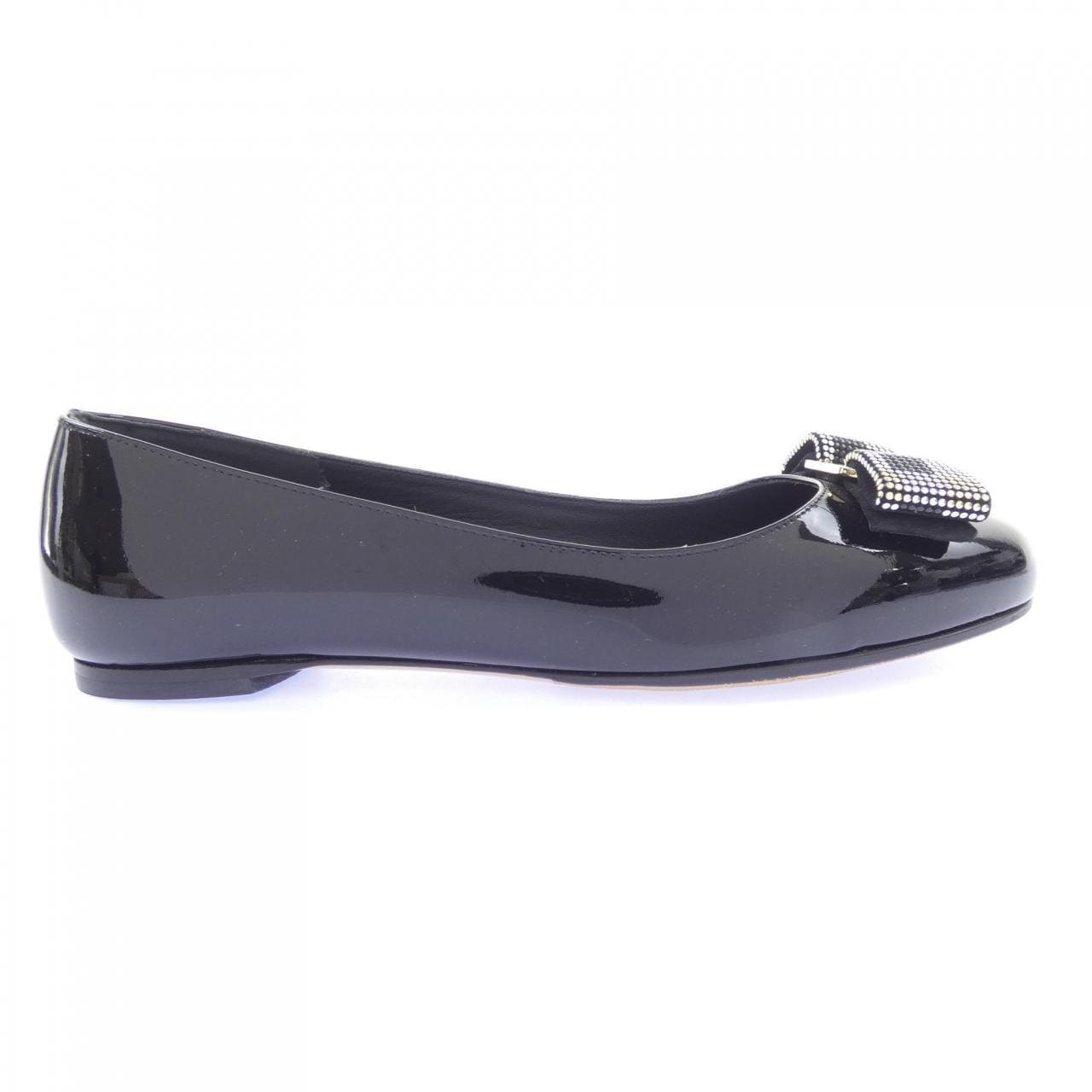 サルヴァトーレフェラガモ SALVATORE FERRAGAMO フラットシューズ