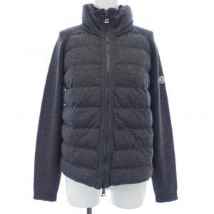 モンクレール MONCLER ダウンジャケット