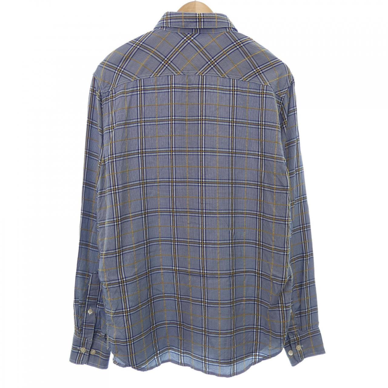 A KIND OF GUISE shirt