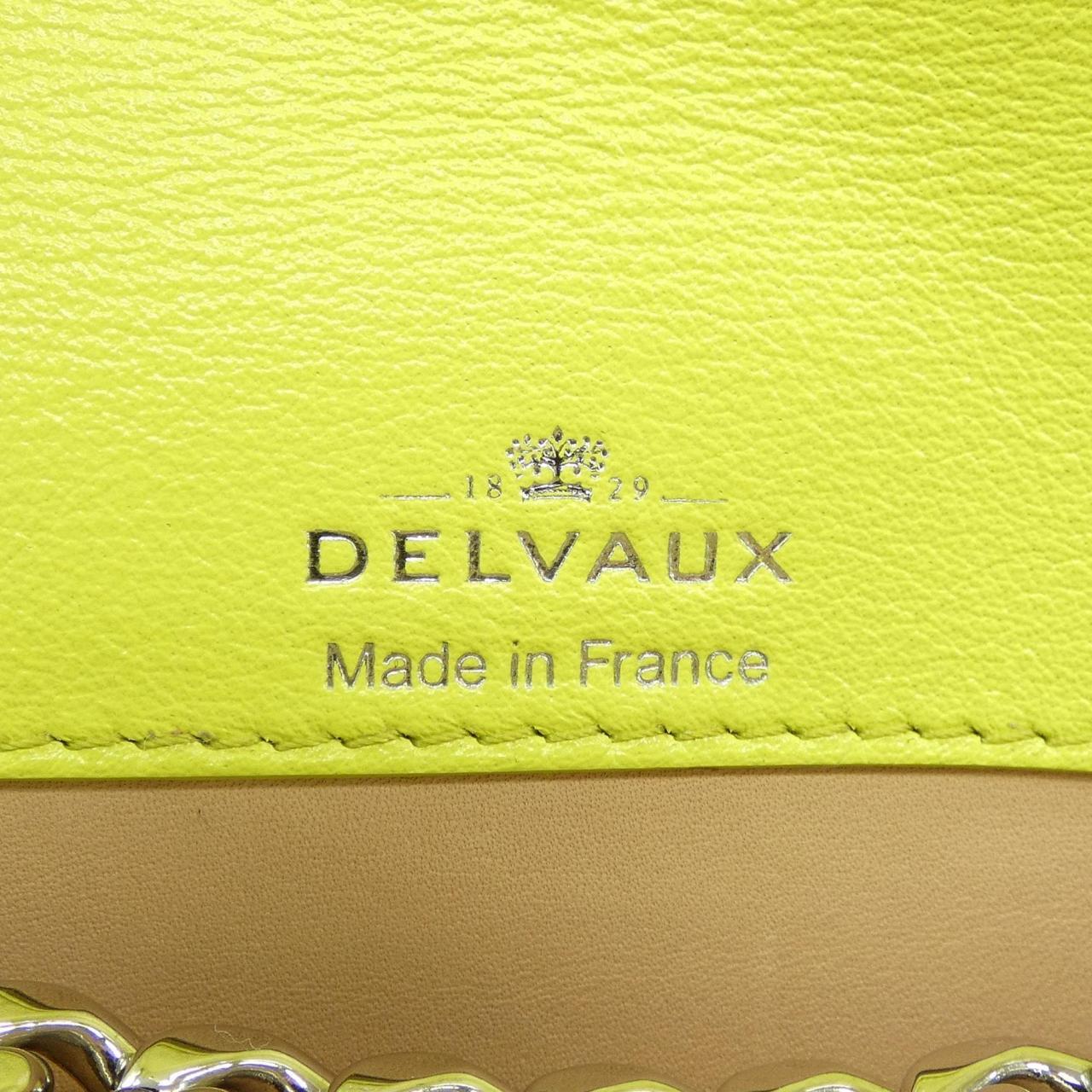 德尔沃DELVAUX