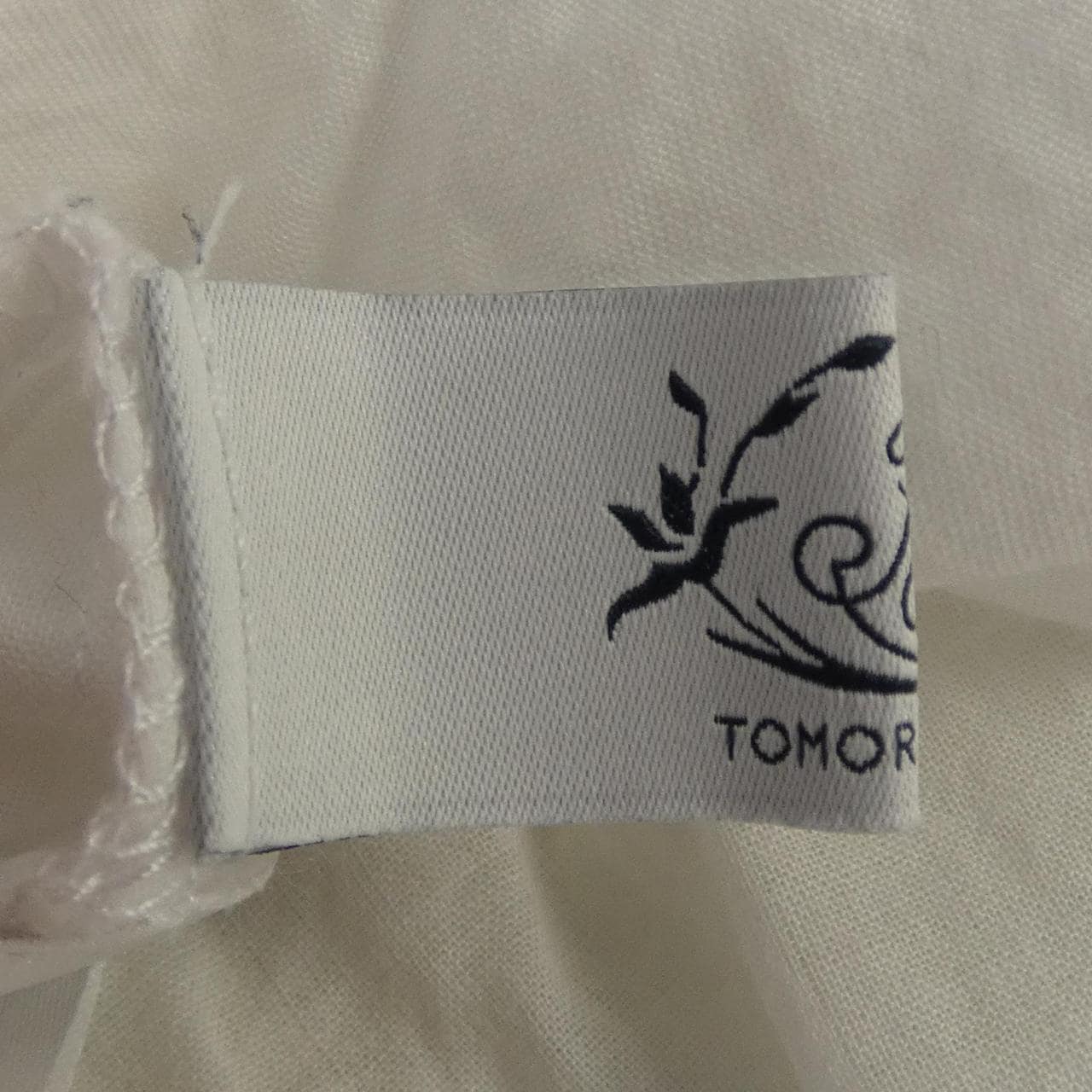 トゥモローランド TOMORROW LAND 42-01-21-01402 トップス