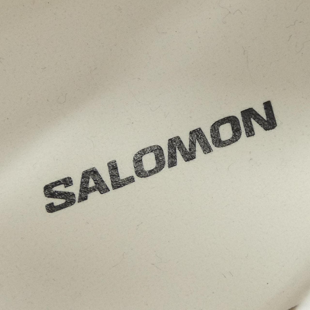 サロモン SALOMON スニーカー