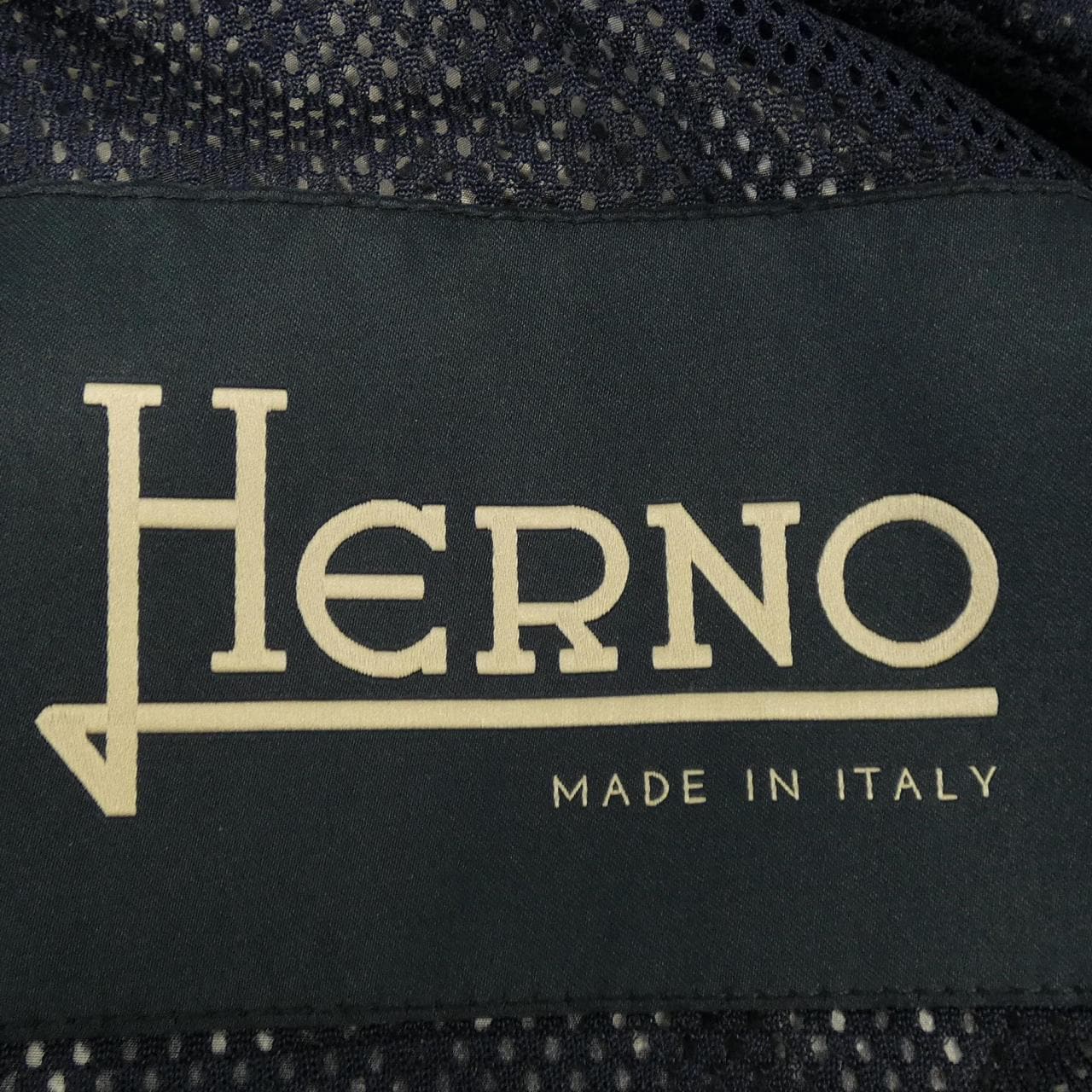 ヘルノ Herno GI000292U ベスト