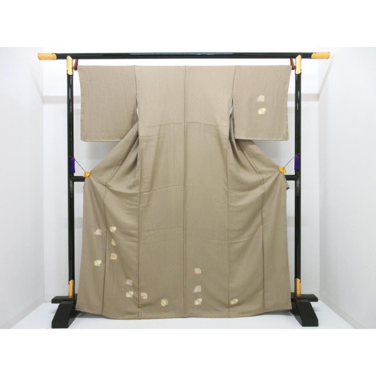 [未使用品] Homoni、友禅金加工、刺绣