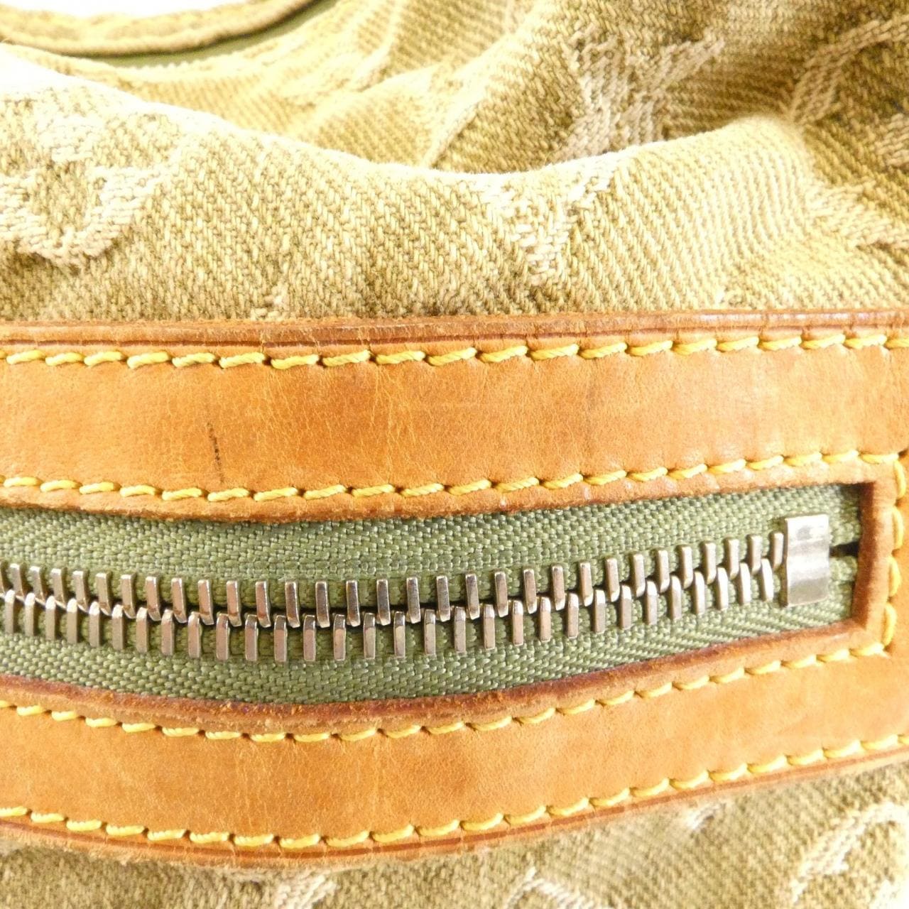 LOUIS VUITTON Monogram Denim Baggy GM M95211 單肩包