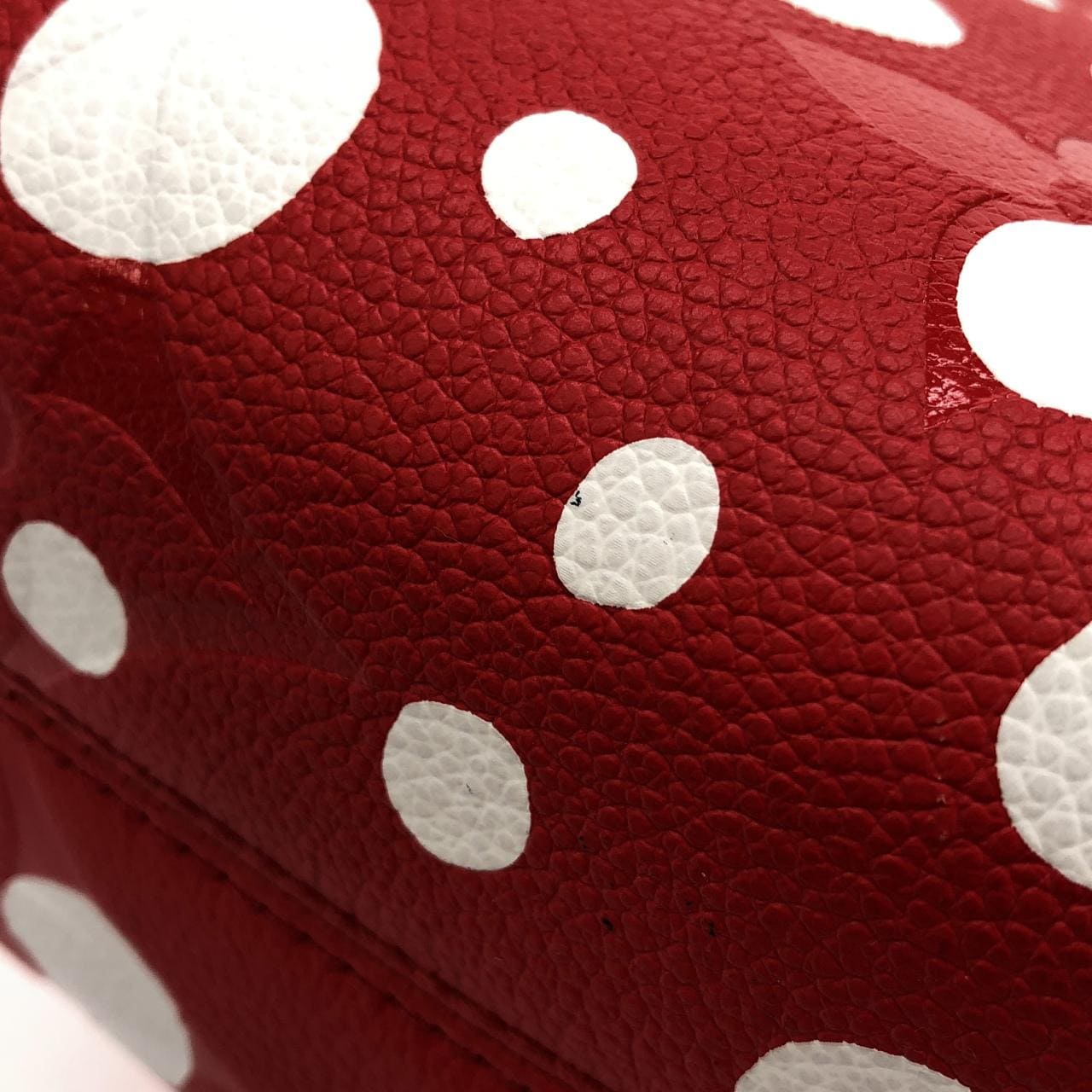 【ヴィンテージ】ルイヴィトン モノグラム アンプラント(LV X YK) オンザゴー PM M46412 バッグ