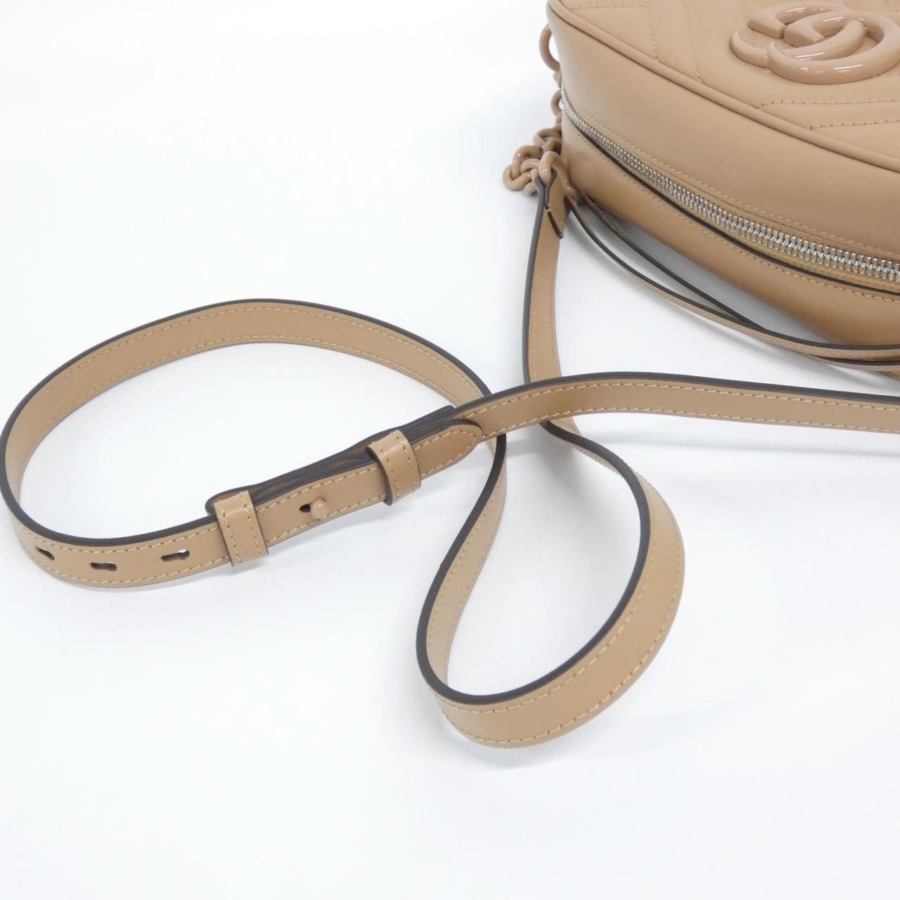 グッチ GG MARMONT 447632 DAAAJ ショルダーバッグ