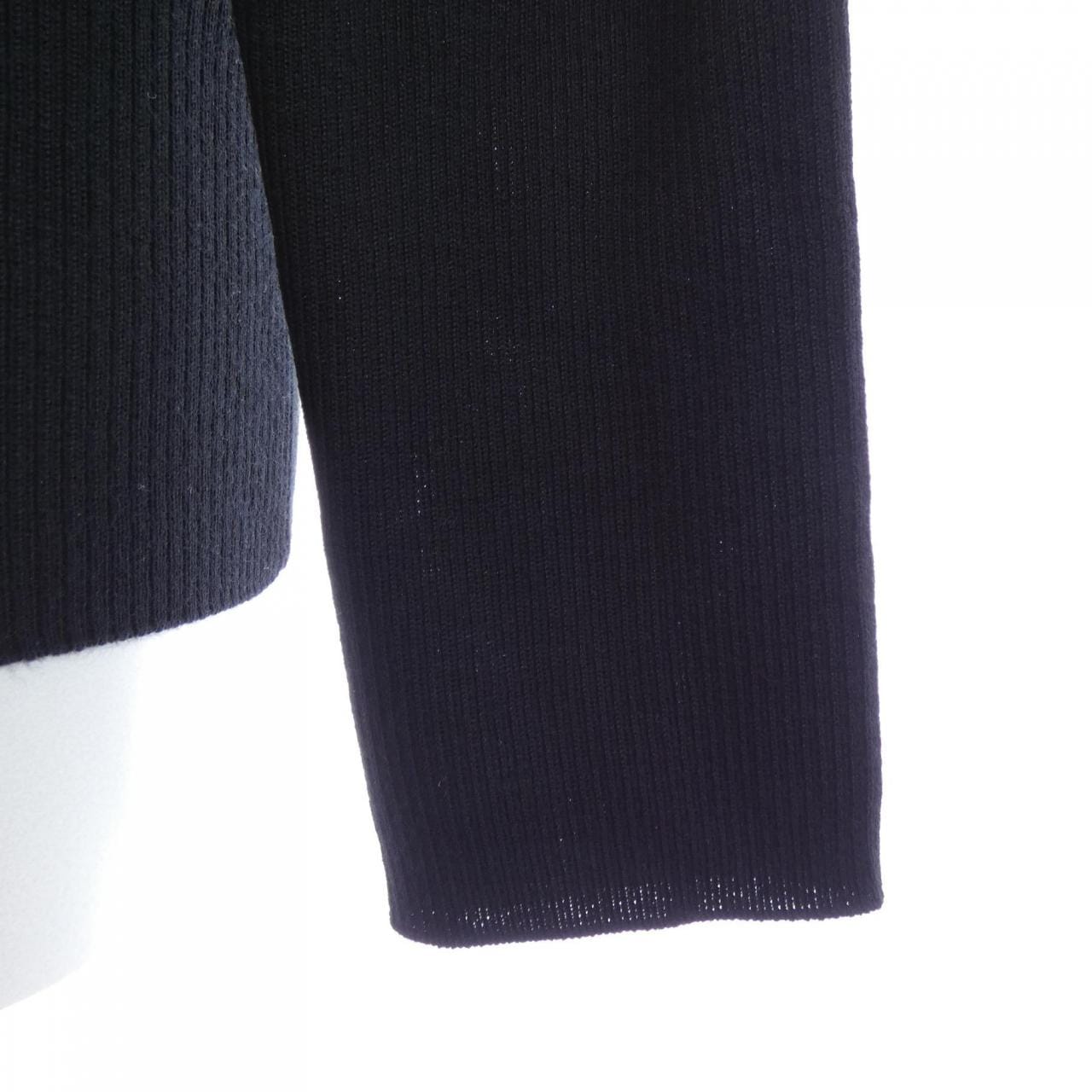 プラダ PRADA トライアングルロゴ P26567 SOOO 18PX ニット