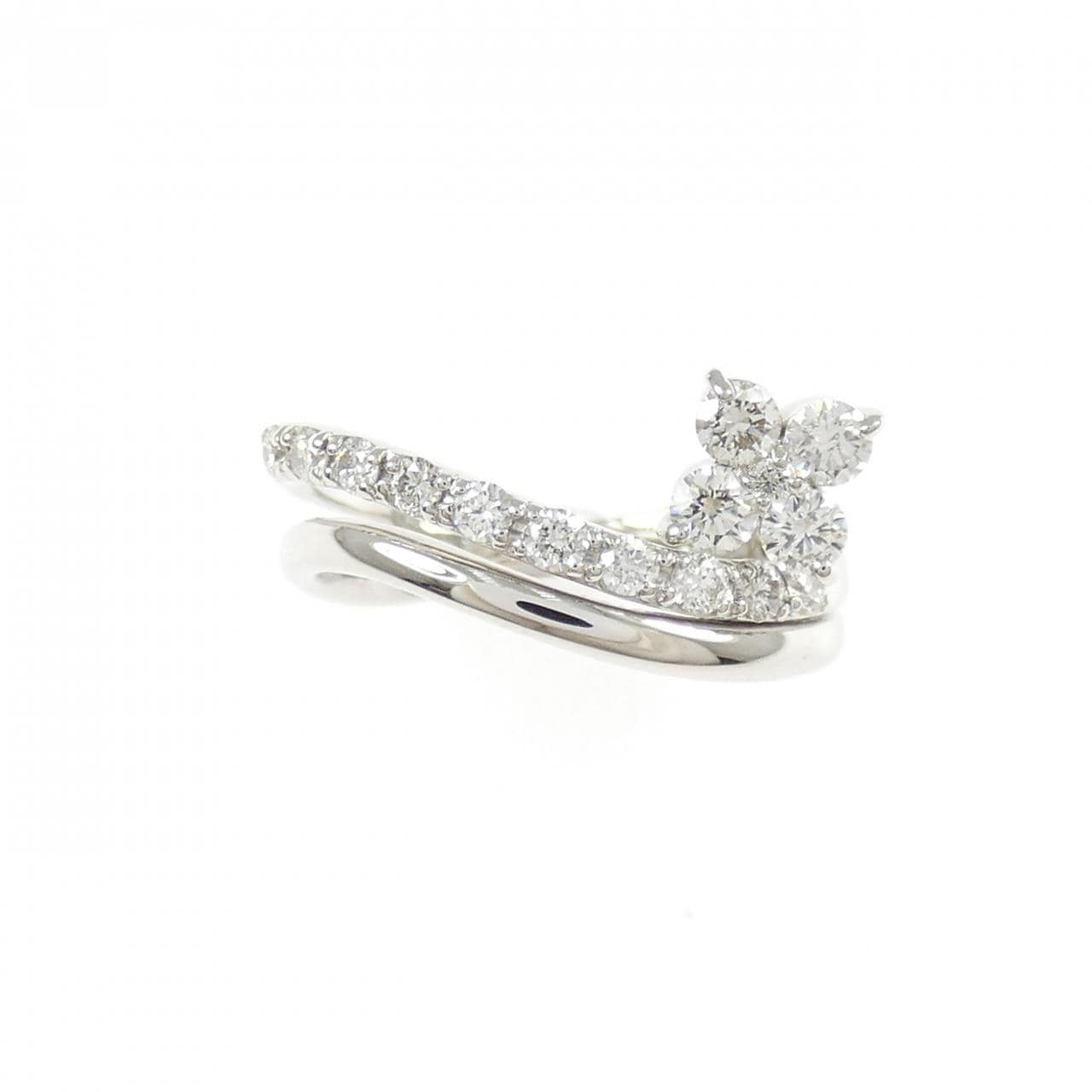PT900 フラワー ダイヤモンド リング 0.38CT