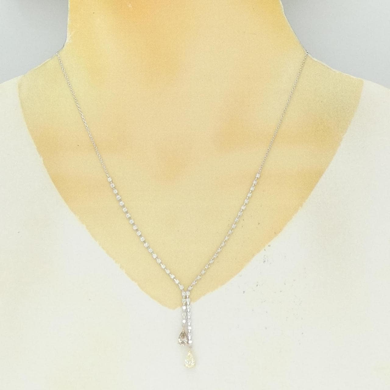 PT850/K18YG/K18PG ダイヤモンド ネックレス 0.564CT L SI1 / 0.520CT LB SI2 ペアシェイプ