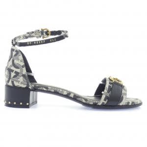 サルヴァトーレフェラガモ SALVATORE FERRAGAMO サンダル
