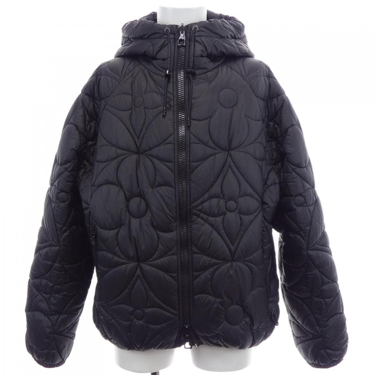 ルイヴィトン LOUIS VUITTON リバーシブルモノグラムパファージャケット HIB47WRSB ブルゾン