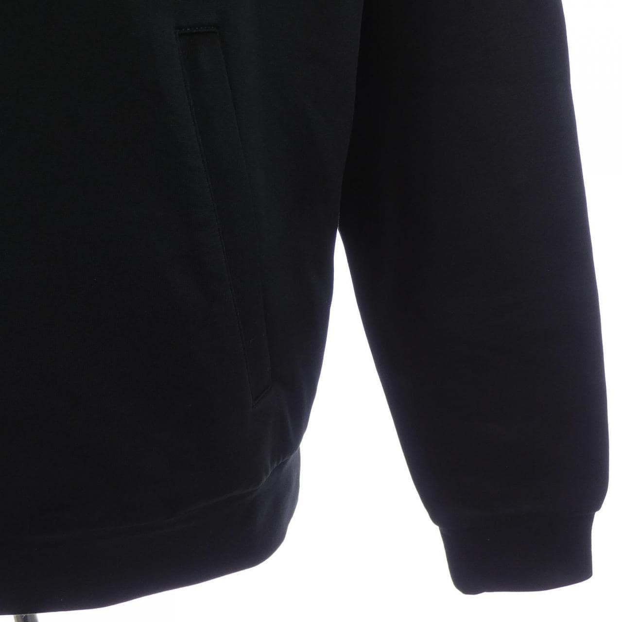 プラダ PRADA トライアングルロゴ UJL20D SOOO 11JE トップス