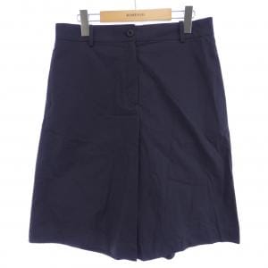 メゾンキツネ MAISON KITSUNE ショートパンツ