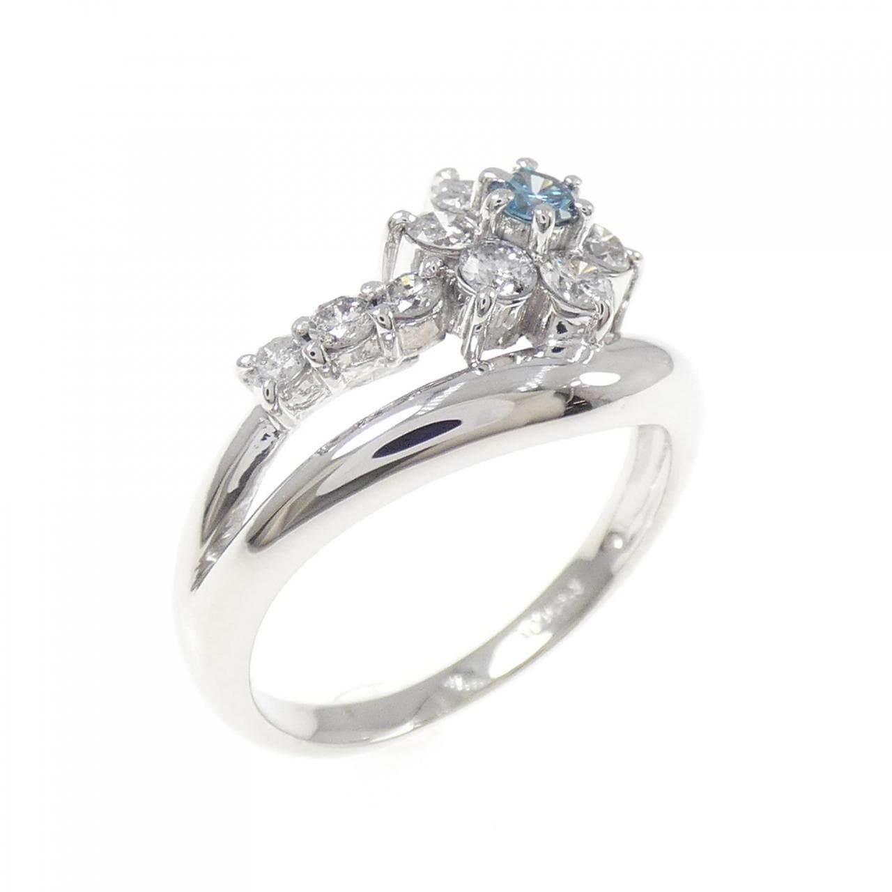 PT900 フラワー ダイヤモンド リング 0.50CT