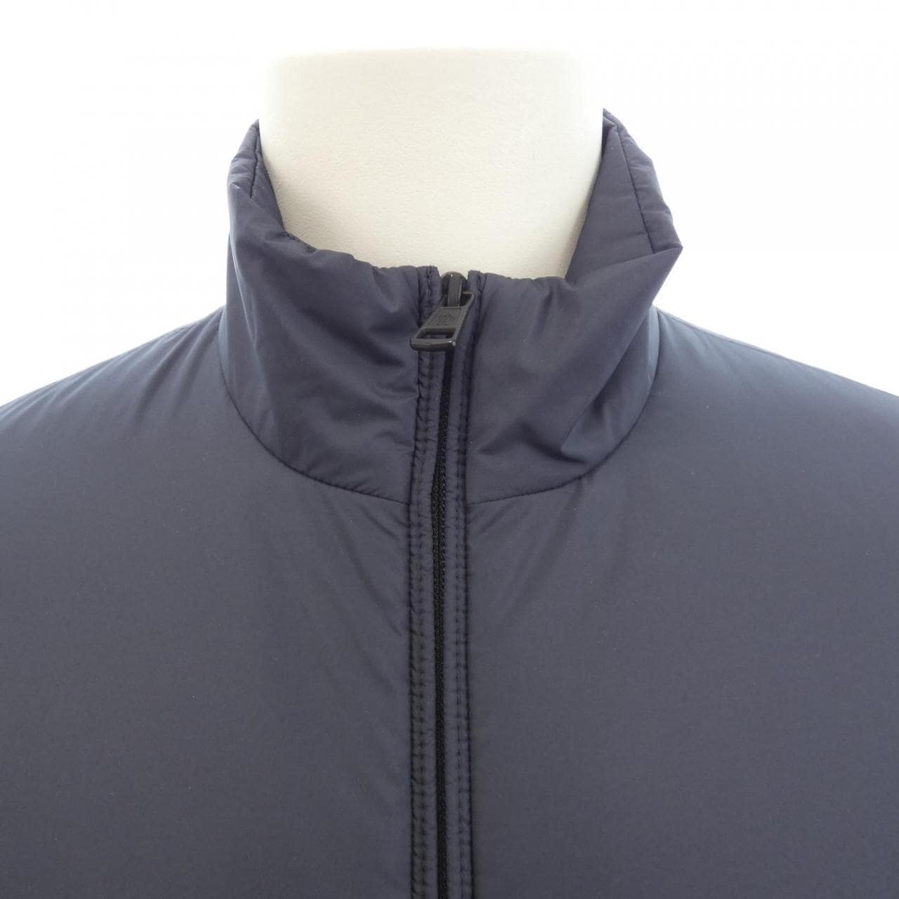 モンクレール MONCLER BERRE ダウンジャケット